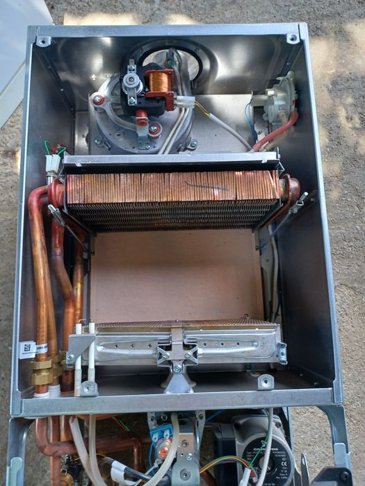 Centrala    Buderus Logamax U042