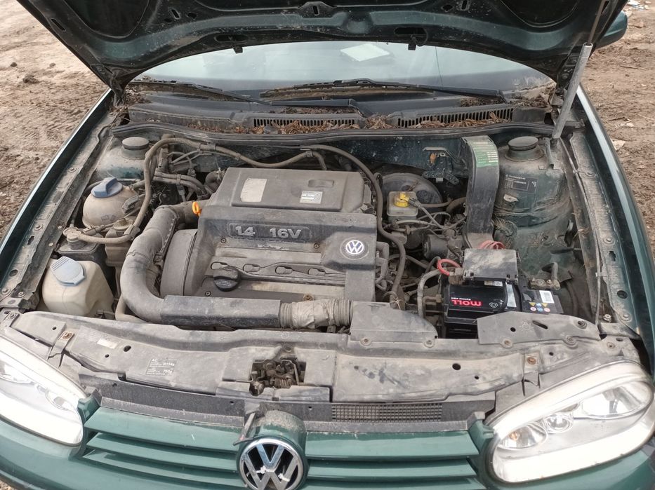 Dezmembrari  VW GOLF 4  1997  > 2006 1.4 16V Benzina