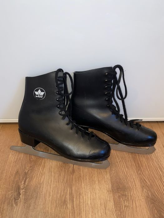 Patine artistice negre unisex 44