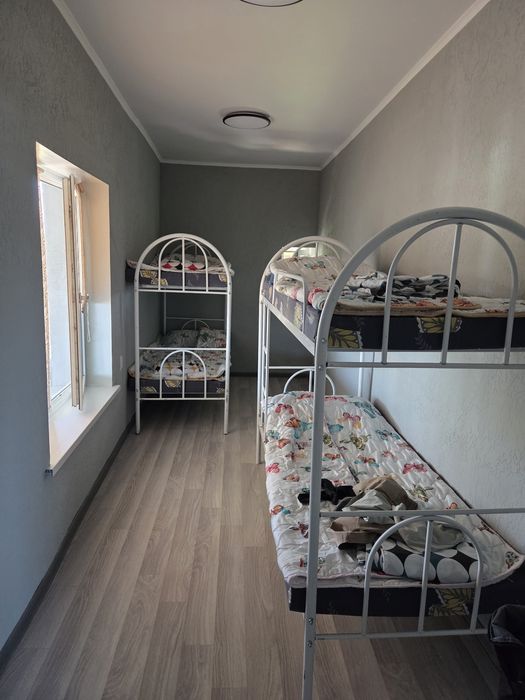 Задаётся дача  на пригороде.