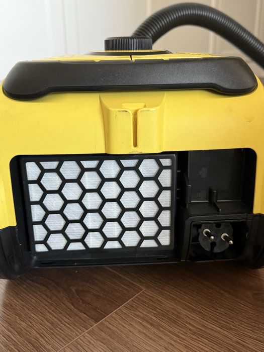 Пылесос Karcher VC2