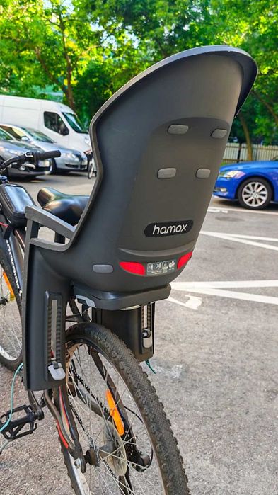 Scaune bicicletă copii Hamax 22 kg – prindere pe cadru – stare foarte bună