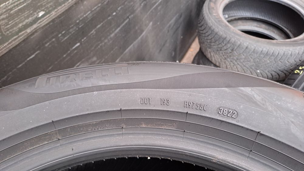 2бр. 235/55/18 Pirelli Scirpion DOT 3822