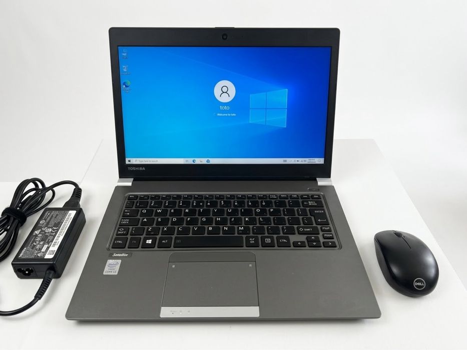 Ultrabook Toshiba Satellite Z30-B-110 | Intel i3 | 12 GB RAM | SSD 128GB | Cutie + Încărcător + Mouse