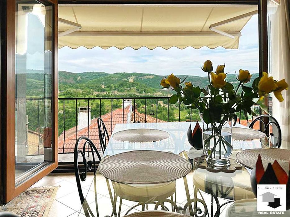 105592 ЕКСКЛУЗИВНО! Уникална четириетажна къща във Велико Търново