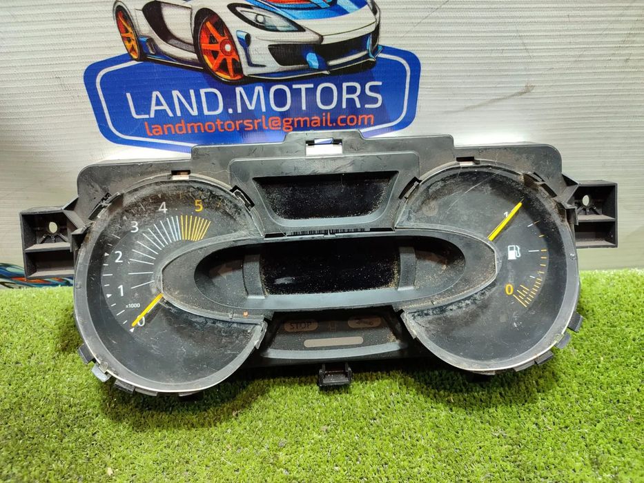 CEASURI BORD RENAULT CAPTUR 1.5 DIESEL 2014 / CROSSOVER SUV COMPACT (5 UȘI) COD OEM 248104881R  / 2013-2017