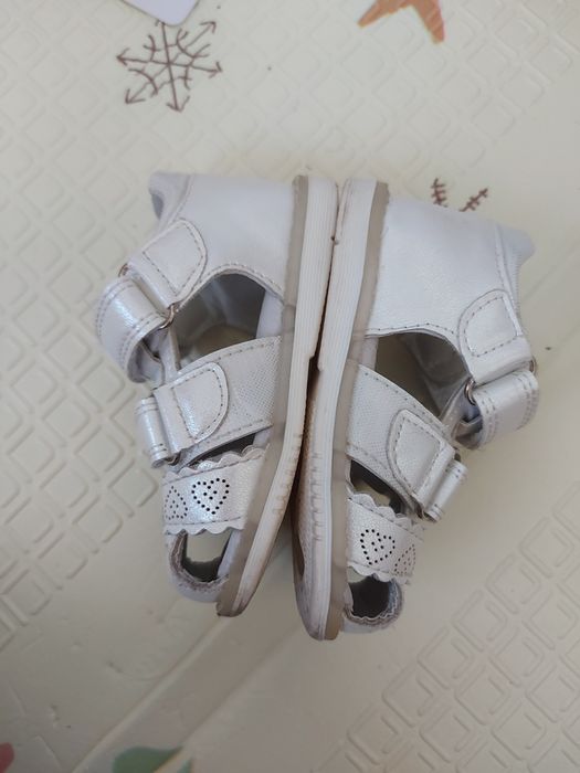 Детски сандали за момче и момиче