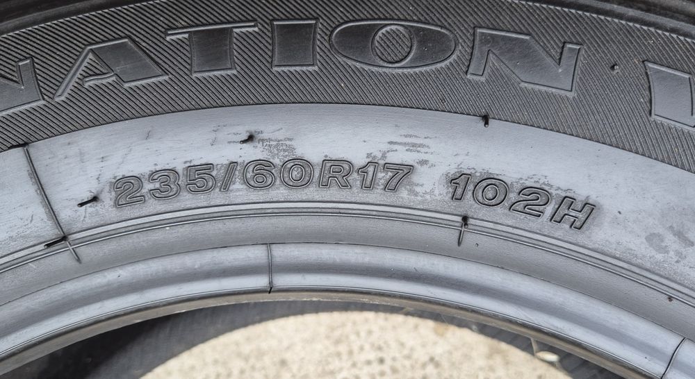 Set 2buc 235/60 R17 M+S iarnă - una Firestone