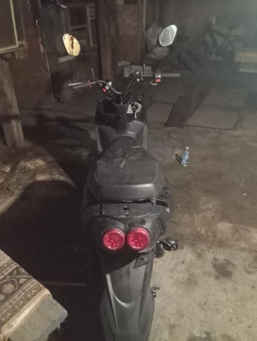 Продам скутер бумер