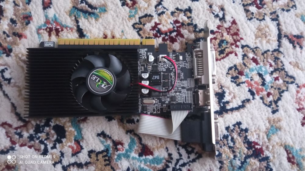 Продаю видео карту gt 730 на 4гб