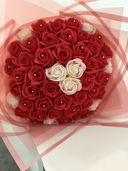 Buchete trandafiri sapun 51 la 100 lei