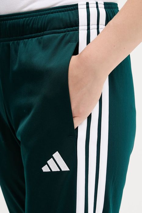 Спортен екип adidas Essentials
в зелено JX0505