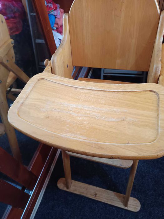 Scaun de masă bebe