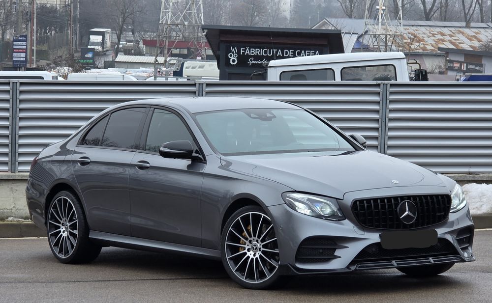 Mercedes E400cdi 4matic 2019  paket AMG impecabil