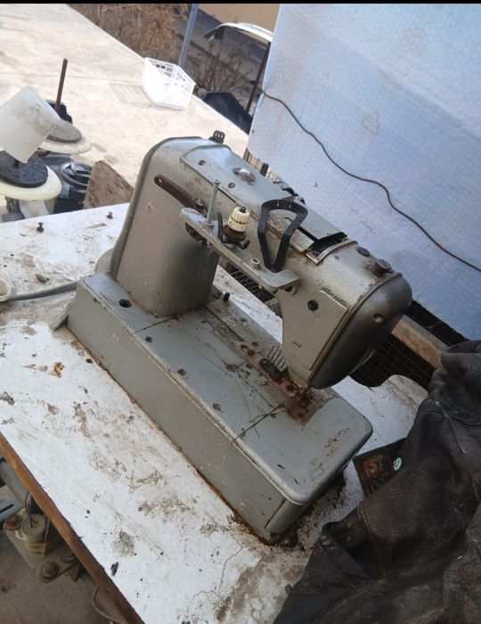 Швейная машинка.