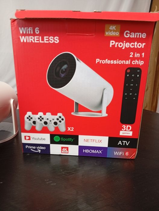 Videoproiector de vânzare