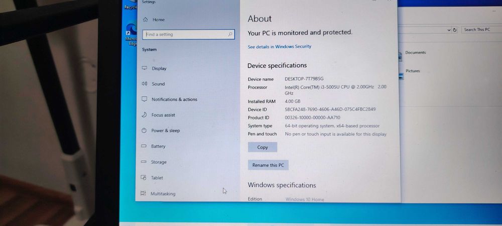 Laptop Asus 4Gb ram și 512 Rom