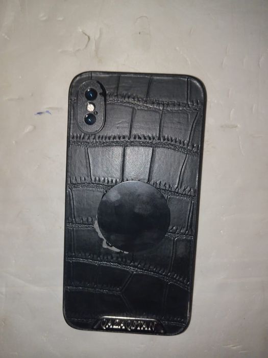 Продам либо обмен айфон Х нюансы есть