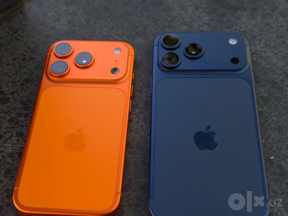 Продается два iPhone 17 pro max синий и оранж