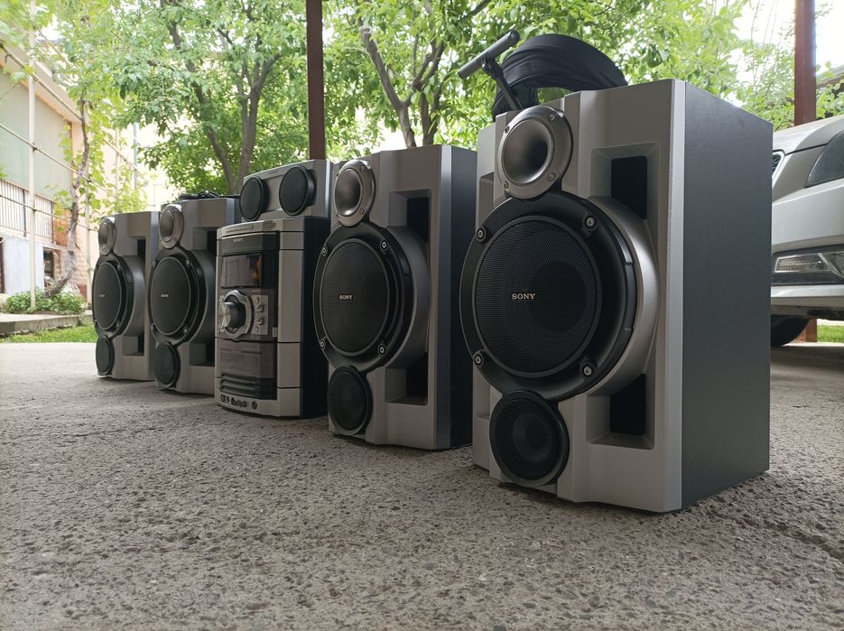 Sony gn100d muzikalni sentr sotiladi