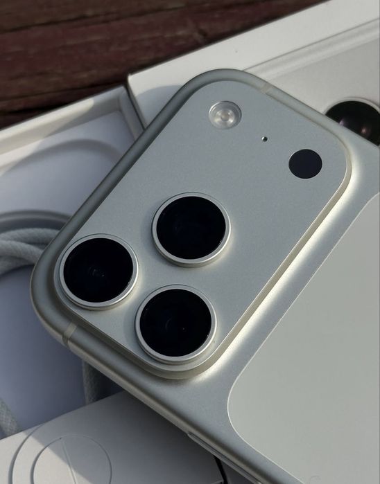 iPhone 17Pro Max 512Gb Silver Без Обмена EAC