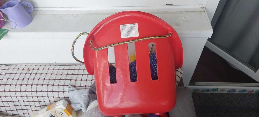 Leagan copii folosit doar in interior