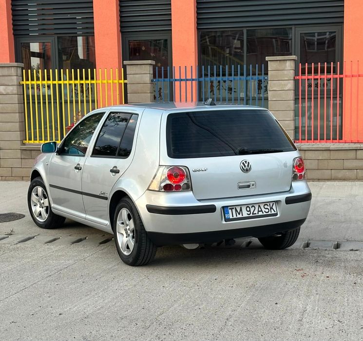 VOLKSWAGEN Golf 2003 — imagine 5