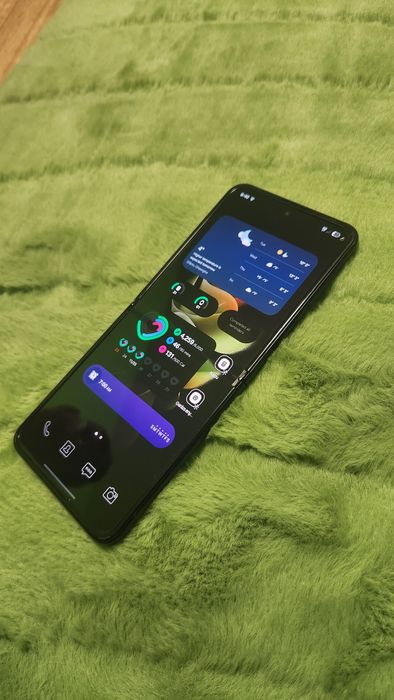 Samsung Galaxy Z Flip 3 impecabil