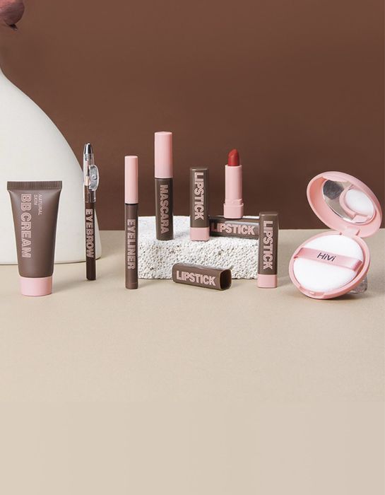 Nabor kasmetikaa kareyiski