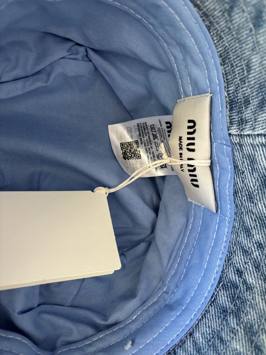 Palarie din denim