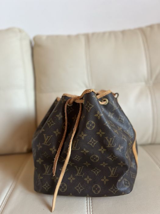 Geanta Louis Vuitton autentică
