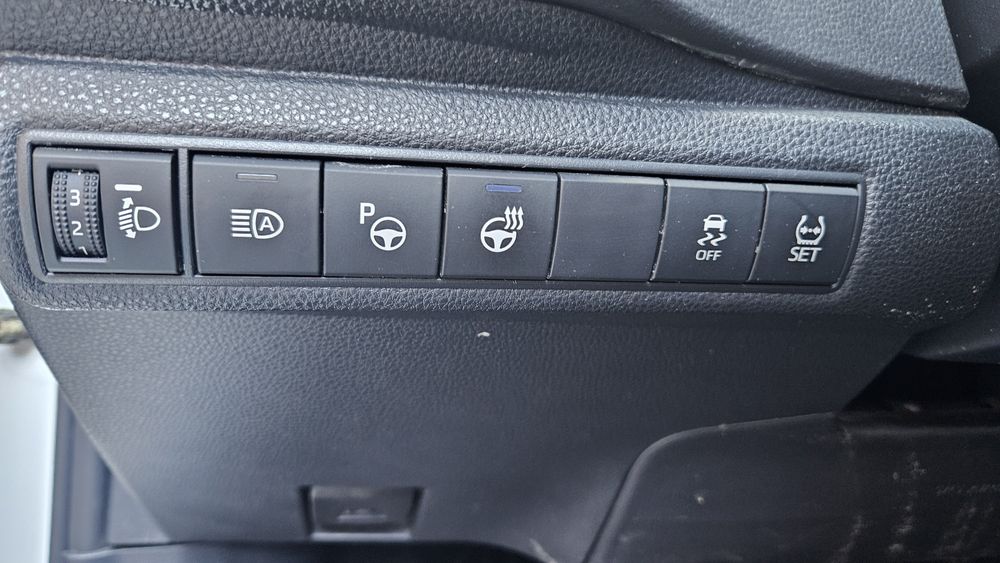 Toyota Corolla Exclusive