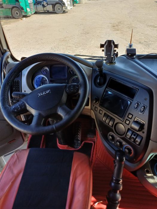 Тягач DAF 105 в хорошем состояний