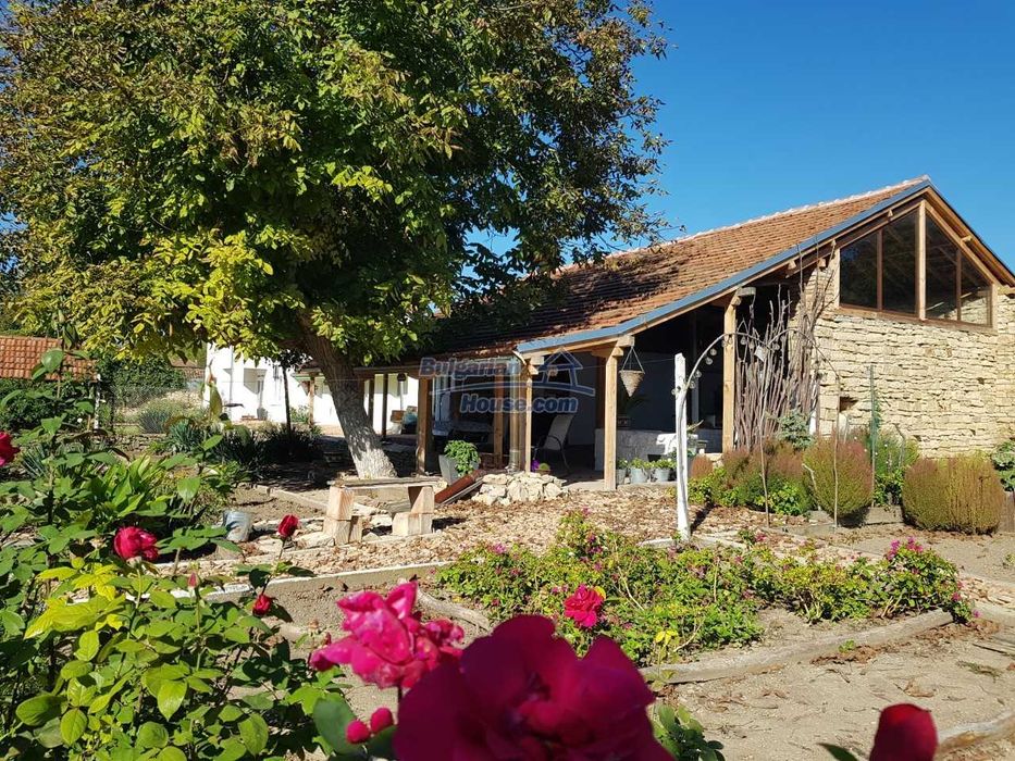 Продава се Къща в с. Обединение, Област Велико Търново - 200 кв.м за 675 €/кв.м - Снимка #15