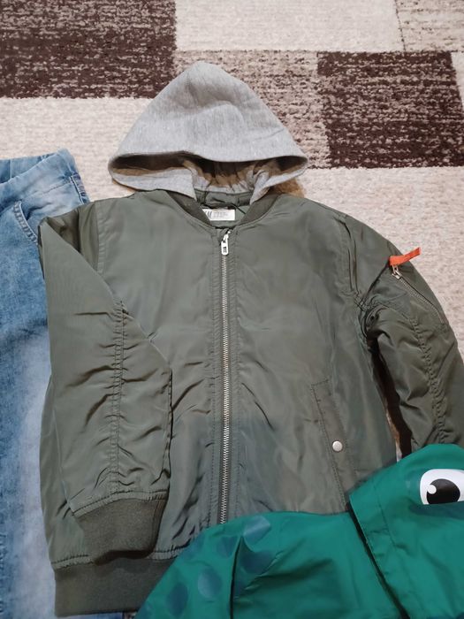 Lot băiețel mar.122-128H&M