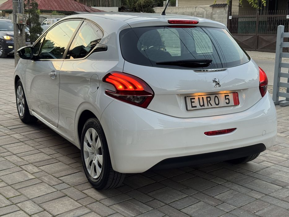 PEUGEOT 208 2016 — imagine 5