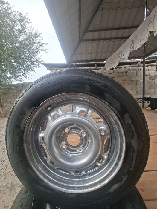 185/70/R14 зимний балон с дисками