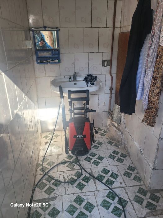 Таёр участка сотилади