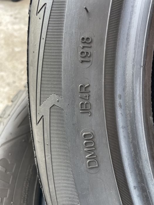 4бр.Зимни гуми GOODYEAR ULTRA GRIP PERFORMANCE/225/55/R17/dot1918