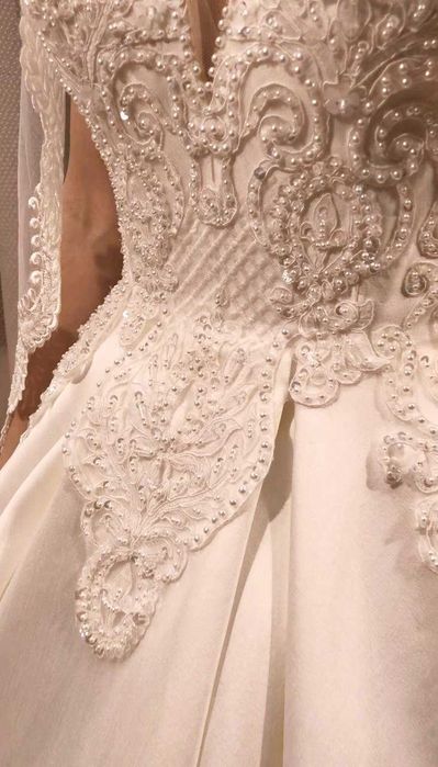 Продаётся новое свадебное платье