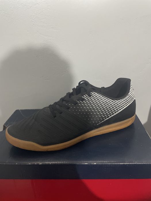 Ghete fotbal  sala Imviso Decatlon