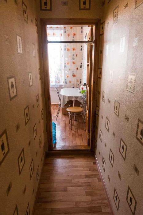 продам 2-х ком. квартиру в центре города