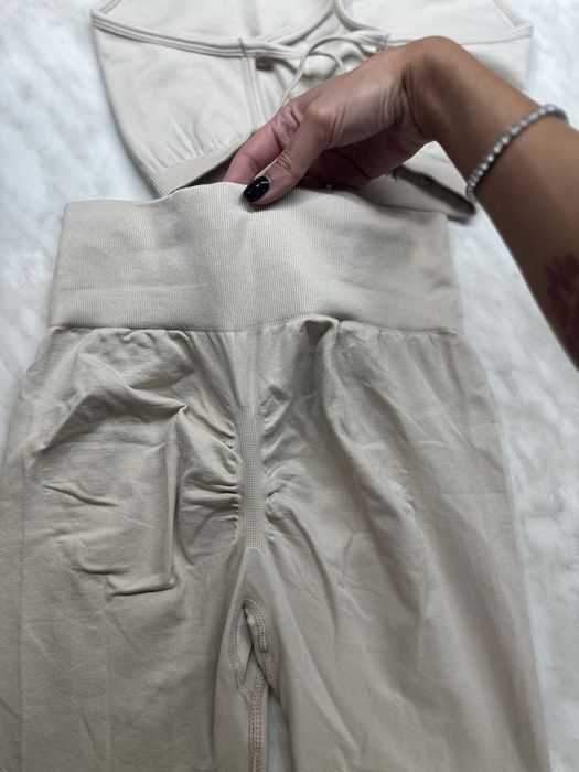 Дамски споретен комплект (сет)