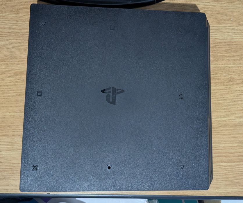 PlayStation 4 Pro 1Tb