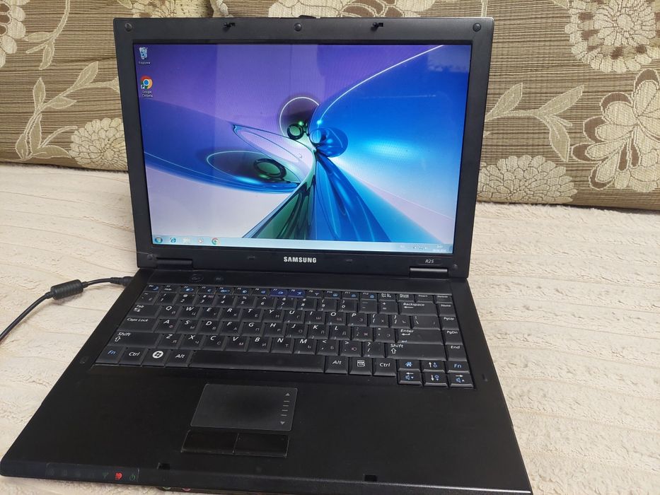Ноутбук Samsung 14