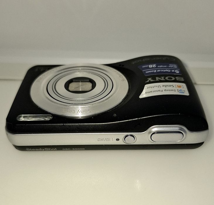 Sony Cyber-shot DSC-S5000 компактен дигитален фотоапарат