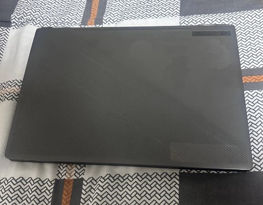 ASUS ROG Zephyrus G15 (GA503QM)