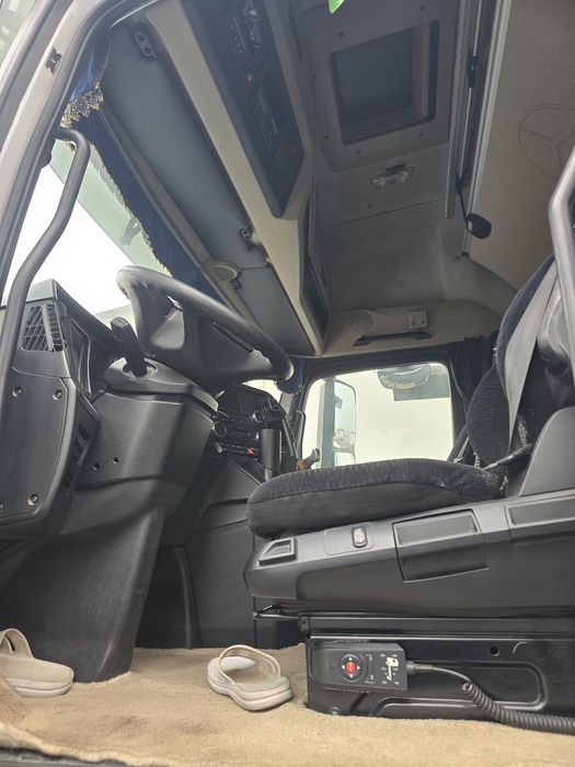 Mercedes Actros 18.45 avtomat Evro 6 Мetan  евро 6 автомат