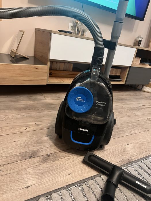 Прахосмукачка без торба Philips Power Pro Compact FC9331/09
