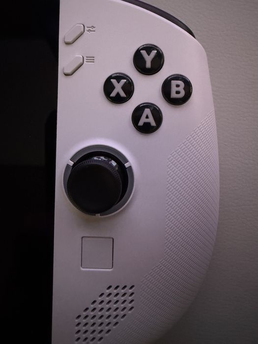 Lenovo Legion Go S 1TB (Windows) - 32GB RAM